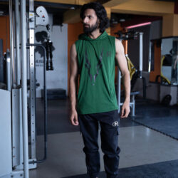 HOODED TRAINER TANK TOP (MEN) | RO-164 |